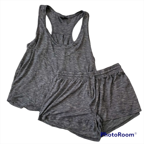Tahari Other - Tahari Pajama shorts set